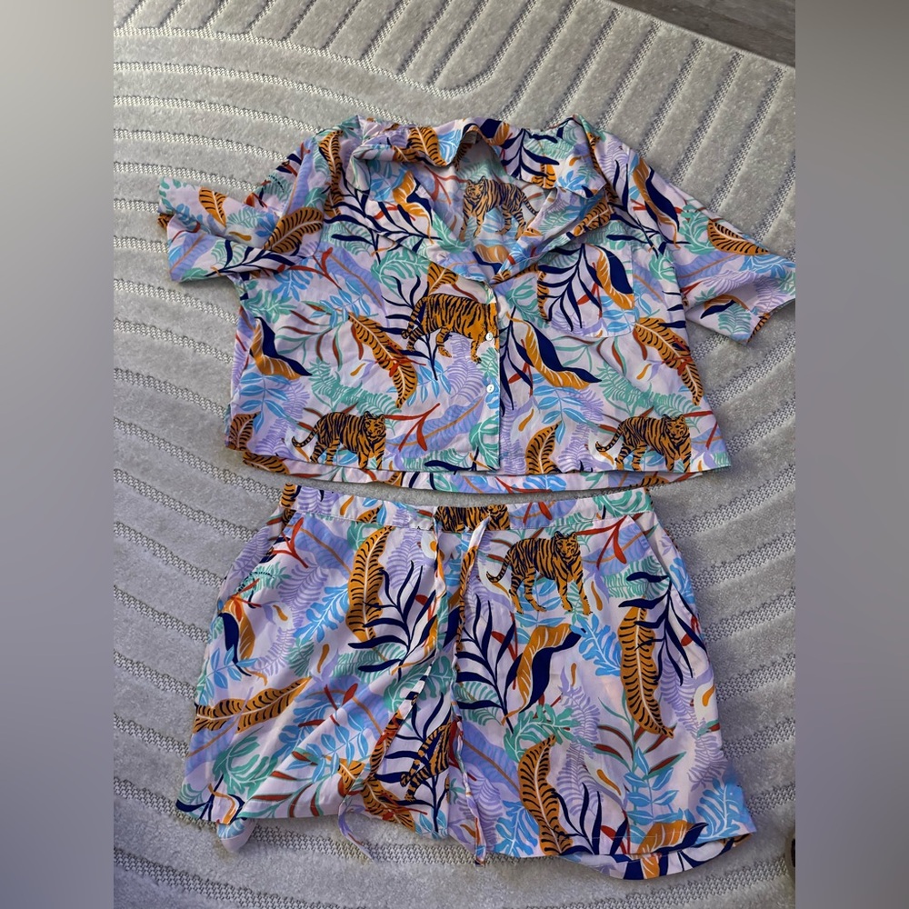 Cynthia Rowley Colorful Print Sleepwear